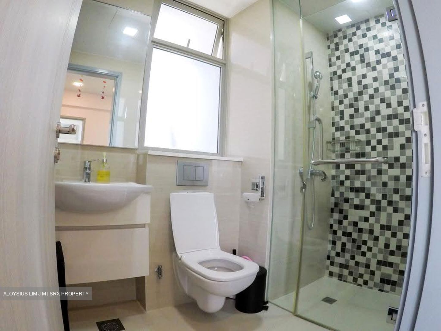 Sea Esta (D18), Condominium #601579281